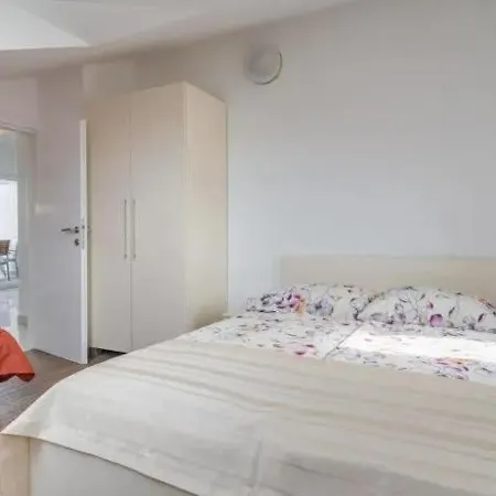 Mama Mia Apartment *