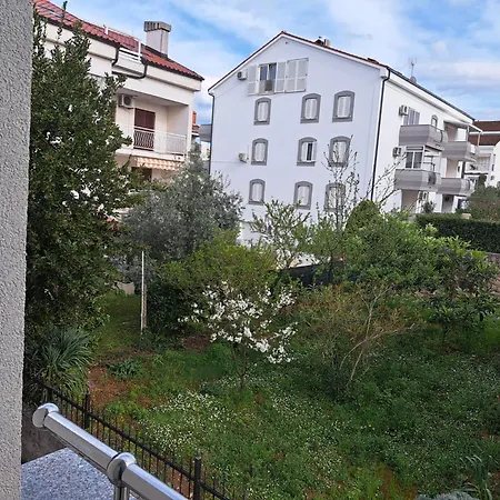 Mama Mia Apartment Malinska